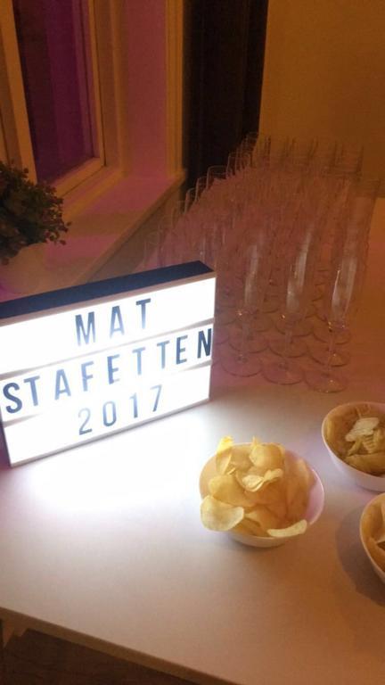 Hotell Restaurang Naemforsen Näsåker Dış mekan fotoğraf